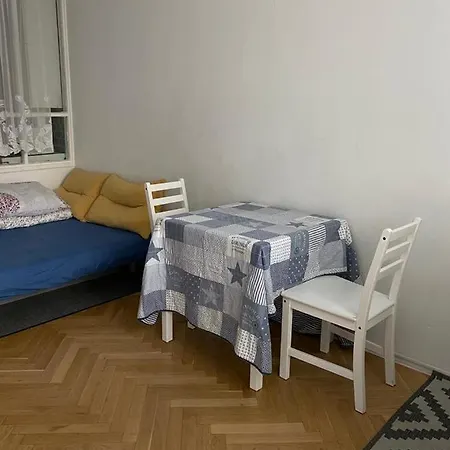 דירה 2 Pokojowe Samodzielne Mieszkanie *